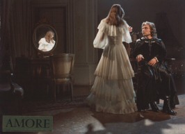AmoreLobbyCard06.jpg