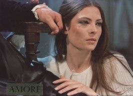 AmoreLobbyCard07.jpg
